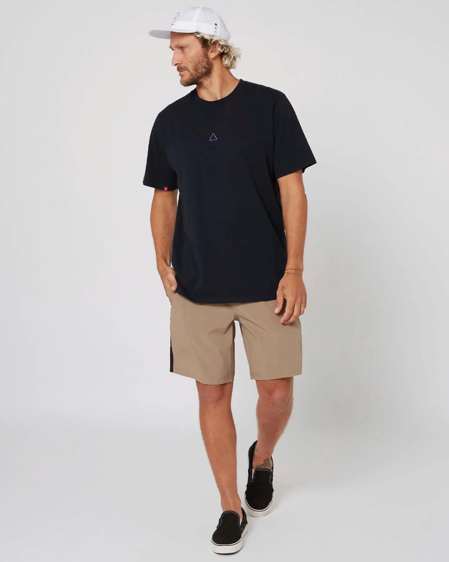 Follow Tech Shorts - Deep Taupe Font