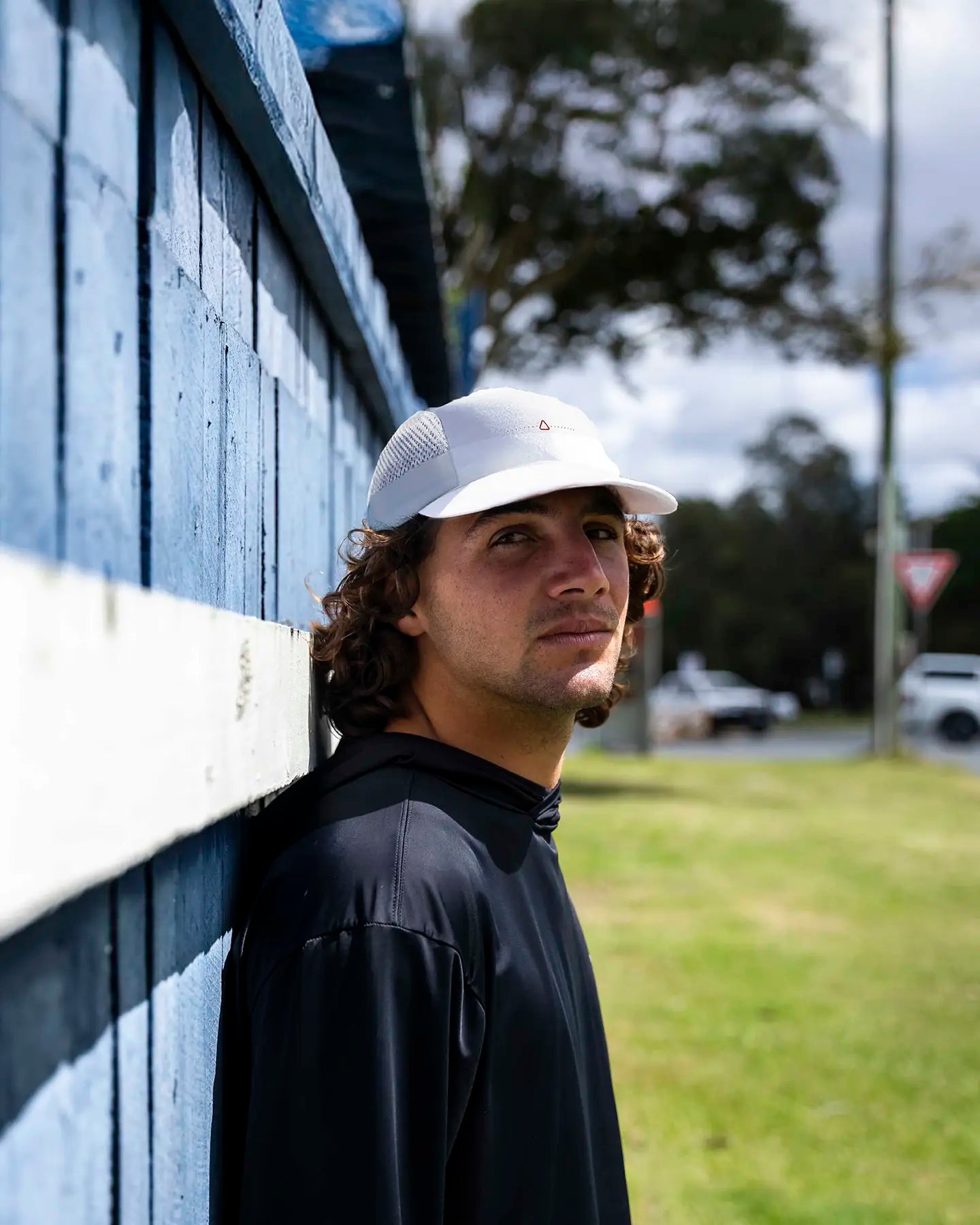 Follow Foil Cap - White Lifestyle 1