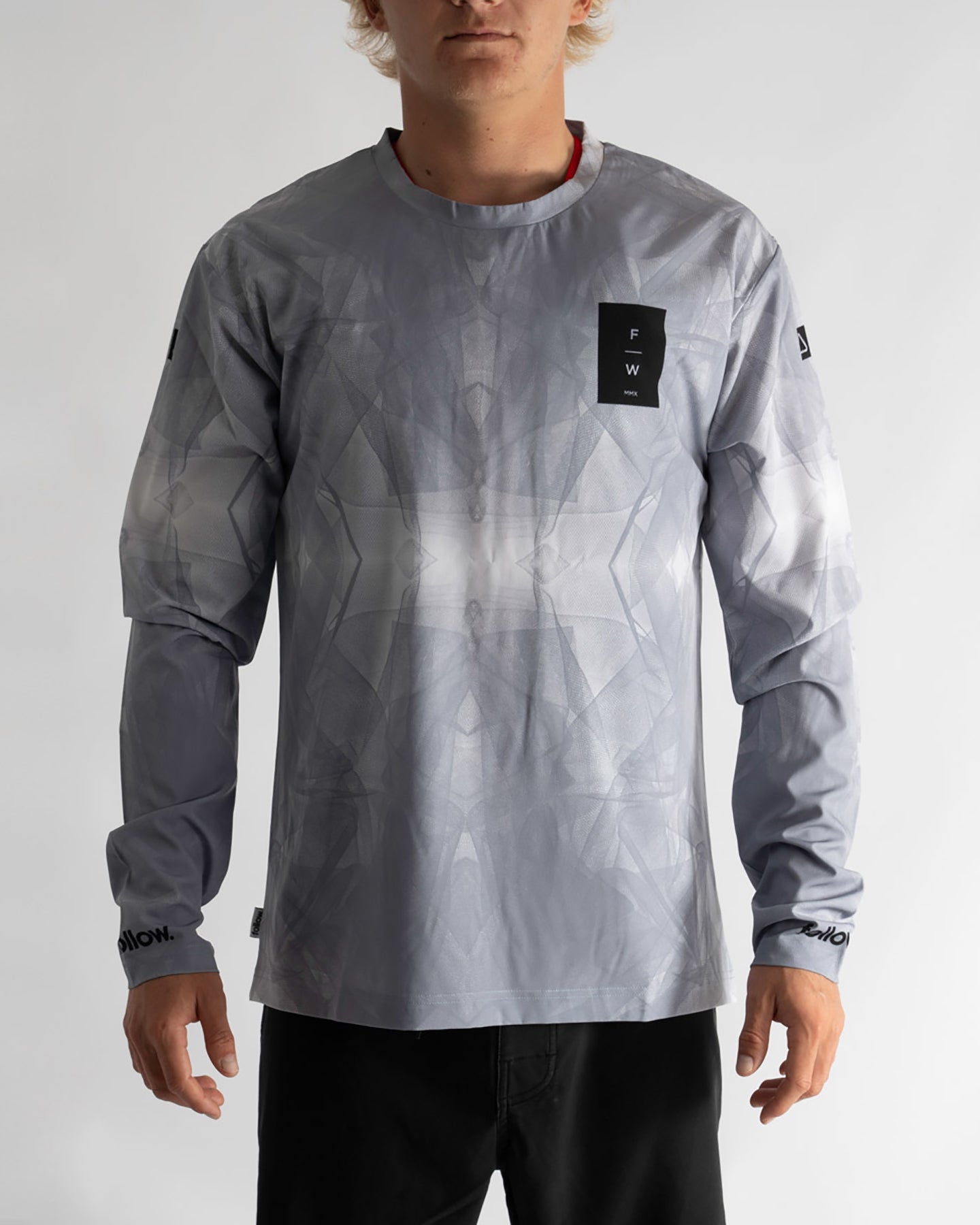 Follow F#*FED L/S HYDRO TEE – WHITE/STONE 2