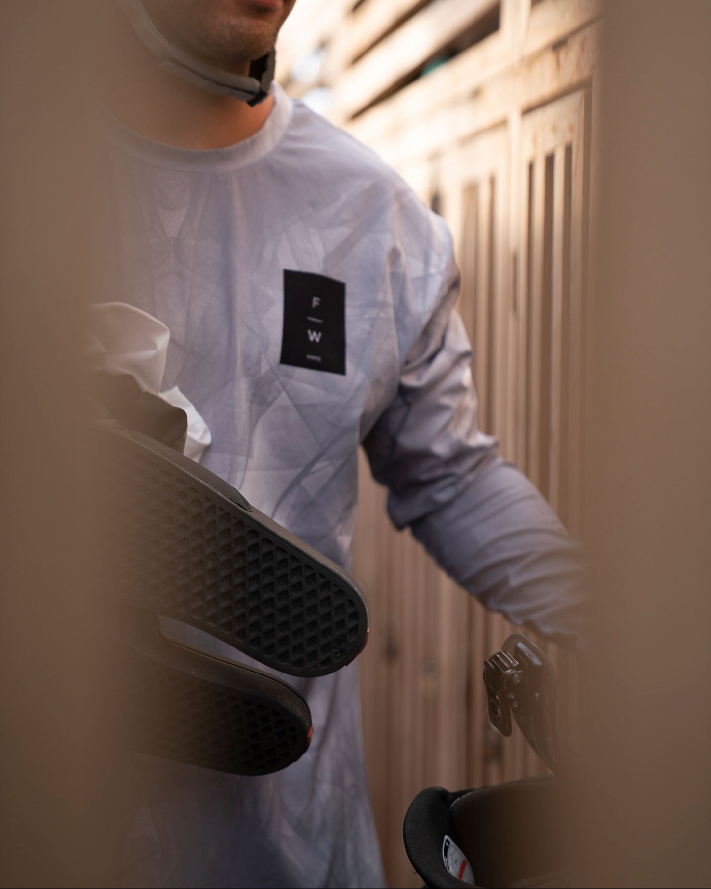 Follow F#*FED L/S HYDRO TEE – WHITE/STONE 4