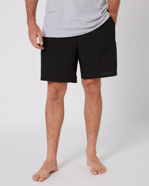 【新品タグあり】Focus Tech Shorts Black XL Men's Focus Tech Shorts | Black | On United Kingdom