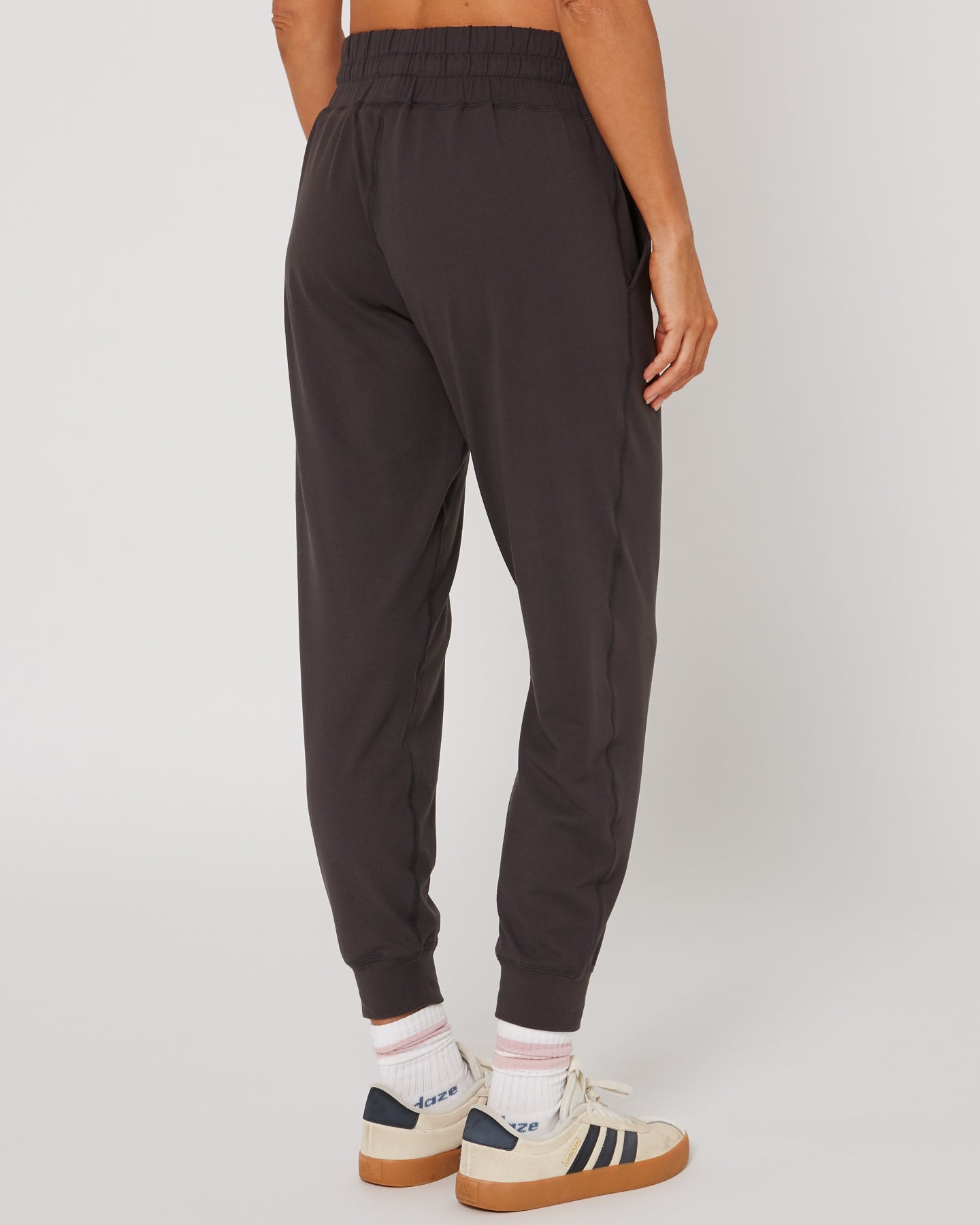 Follow Serena Jogger - Deep Charcoal 7